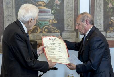 Mattarella riceve la Carta per l'Umanizzazione dei Diritti del Malato Oncologico