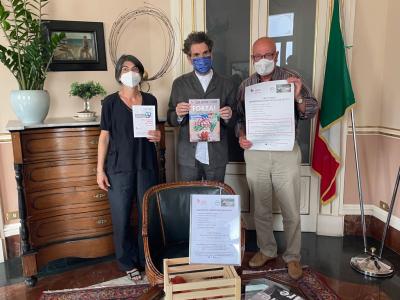 L'assessore Silvia Miglietta con il sindaco di Lecce Carlo Salvemini e il dr. Giuseppe Serravezza