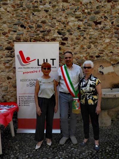 LA PRESIDENTE LILT E IN SINDACO DI SAN FELICE DEL BENACO