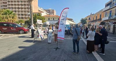 L'inaugurazione dell'ambulatorio mobile