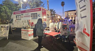 Ambulatorio mobile in piazza